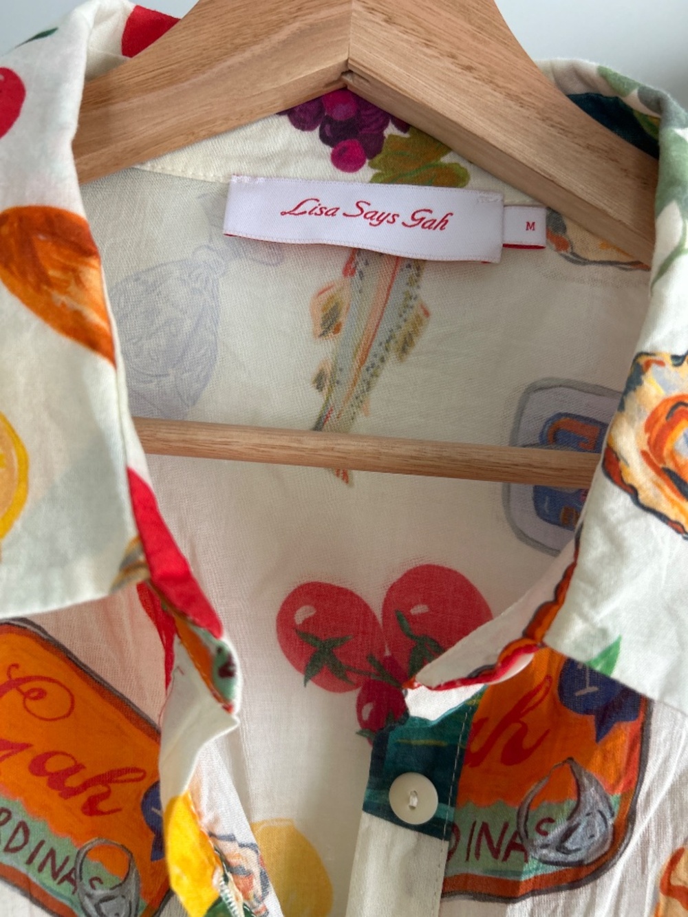 Lisa Says Gah Vacation Blouse - Picture 2 of 4